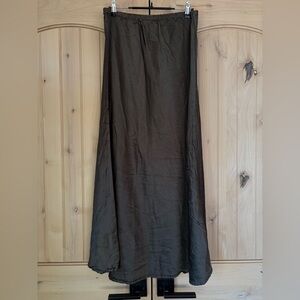 NWOT CP Shades Satin Tanya Skirt